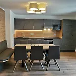 Grafspitz Apartman *