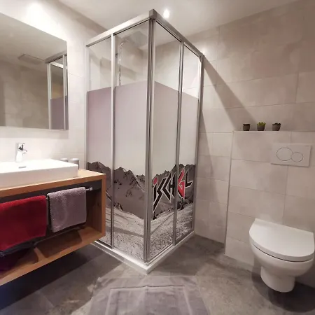 Grafspitz Apartament *